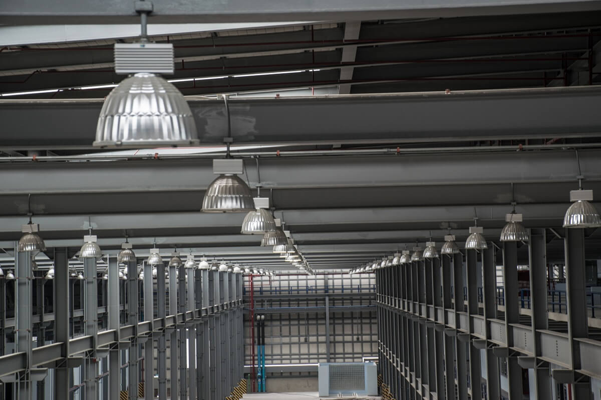 High-Bay-LED-Lights-Installation